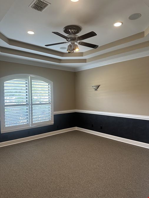 9600 Sunbeam Center Dr