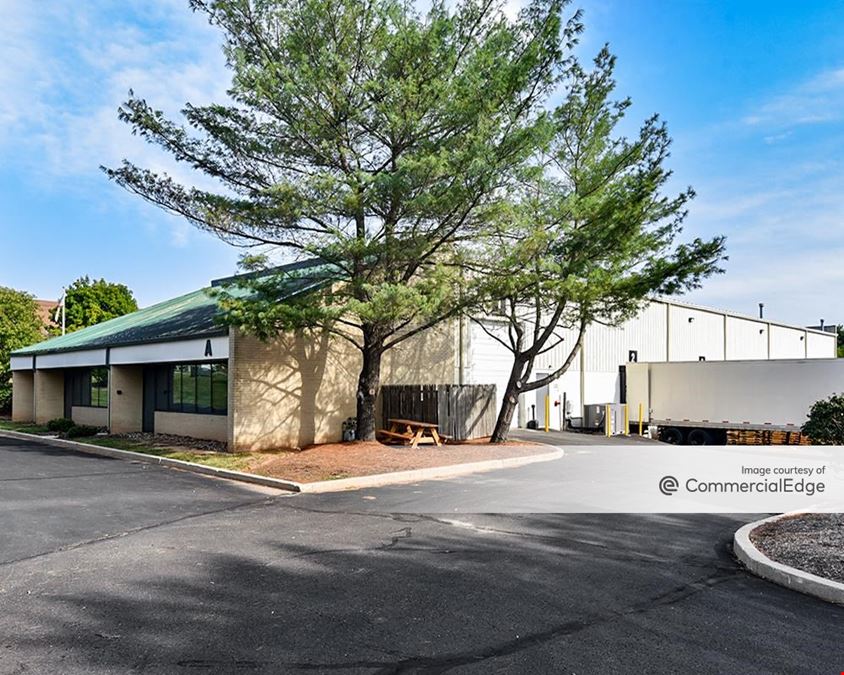 2495 Boulevard of the Generals, Bldg. C