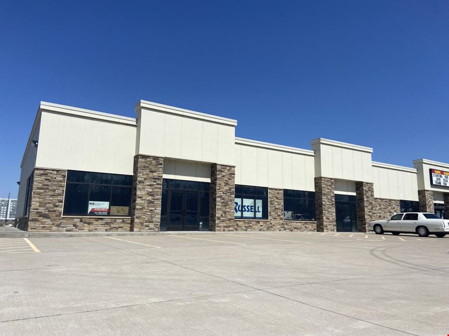 243 12th Avenue, East Moline, IL 1,500