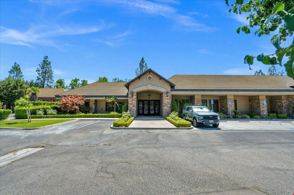 Prime Professional Office Space Located in NW Fresno