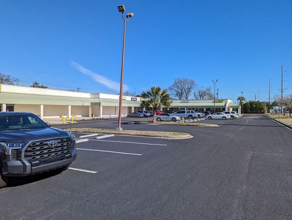 Preview of Retail space for Rent at 2000 Mcmillan Ave