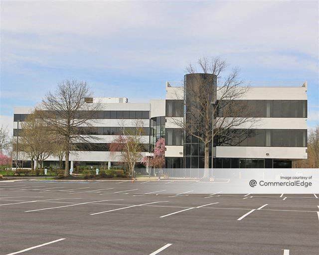 Laurel Corporate Center - 2000 & 4000 Midlantic Drive