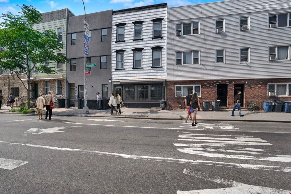 431 Metropolitan Ave