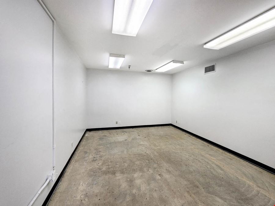 Lindblade Media Center