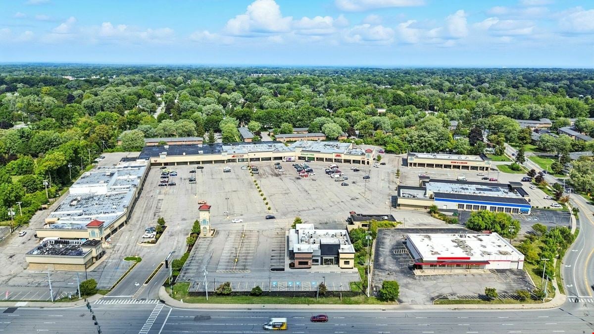 Stoneridge Plaza