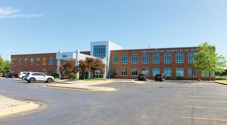 Preview of Office space for Sale at 525 W River Woods Parkway