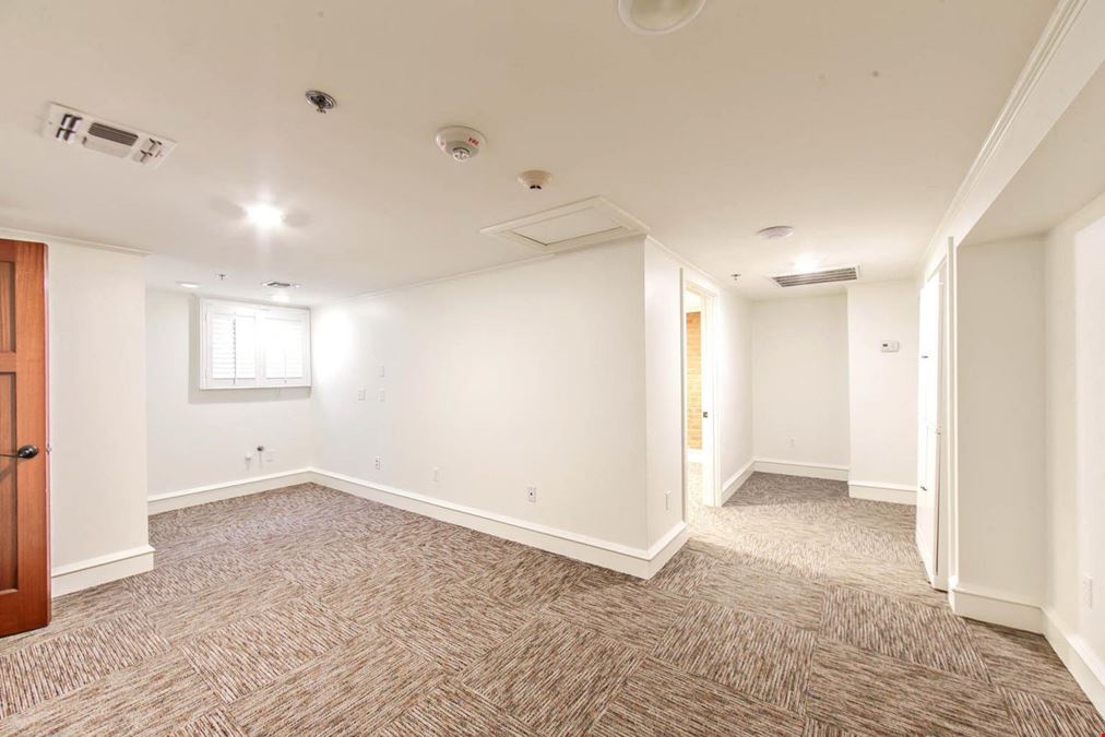 Own a Landmark in the Heart of Thibodaux!