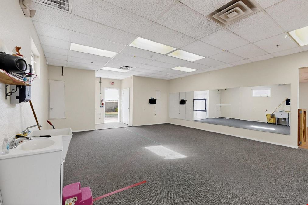 Prime Office Lease Opportunity