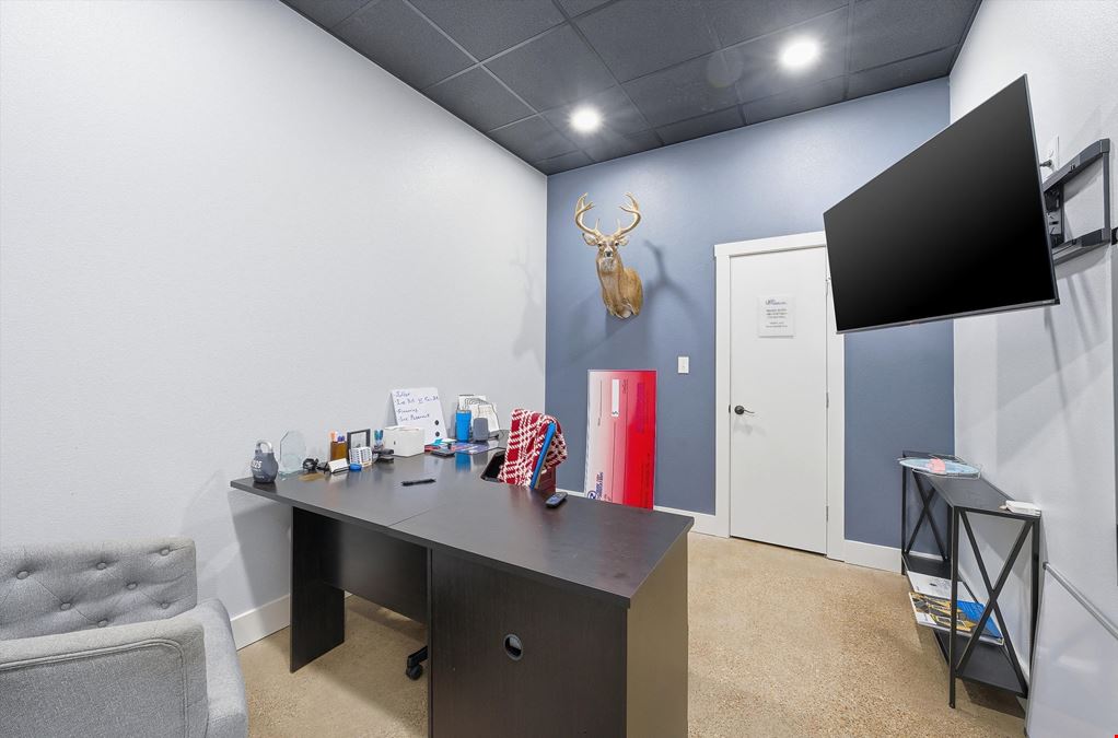 31589 W Highway 84