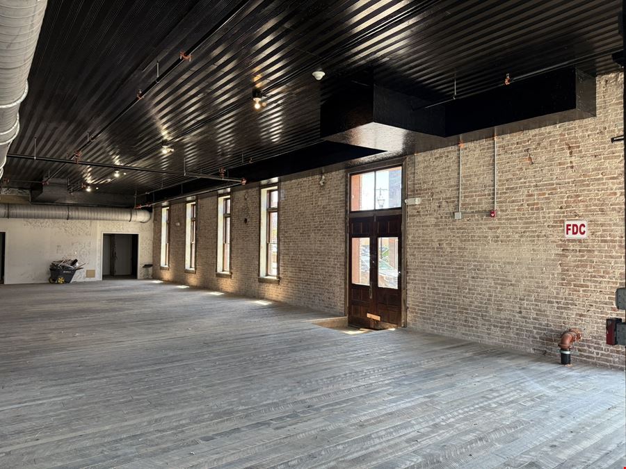 RETAIL/OFFICE SPACE FOR LEASE IN DOWNTOWN SPRINGFIELD