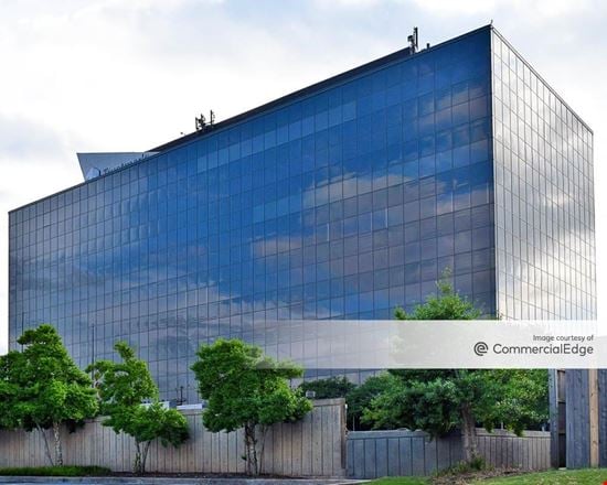 Preview of Office space for Rent at 5350 Poplar Avenue