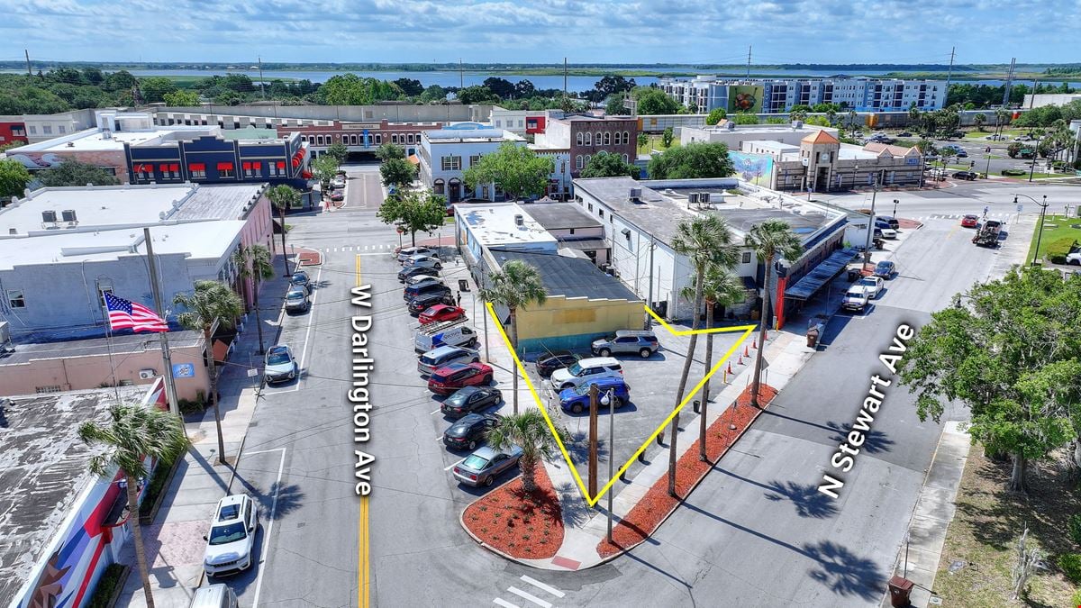 Downtown Kissimmee Commercial Opportunity with Parking