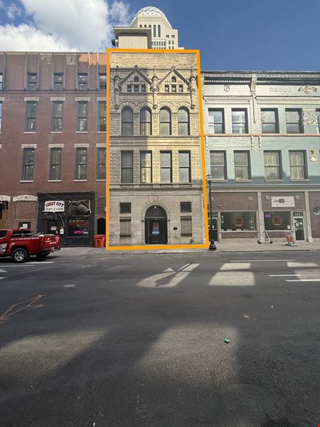 Preview of Office space for Sale at 209 S 5th St