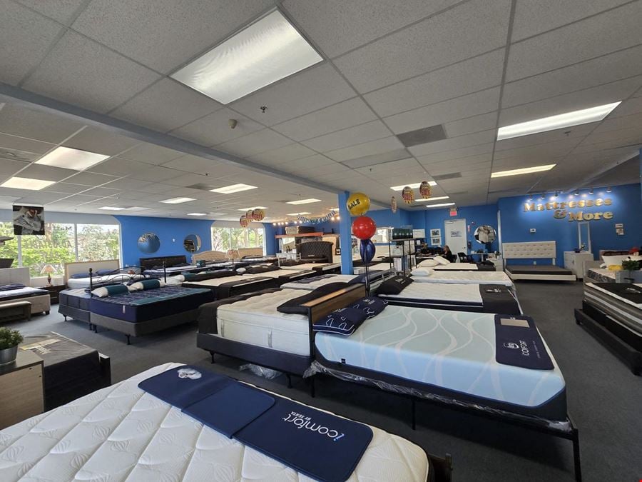 Retail/Office Corner Unit 100-101-102