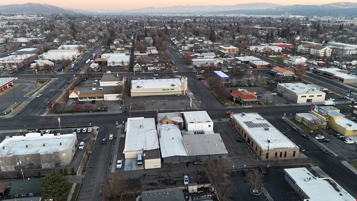 2015 N Division St