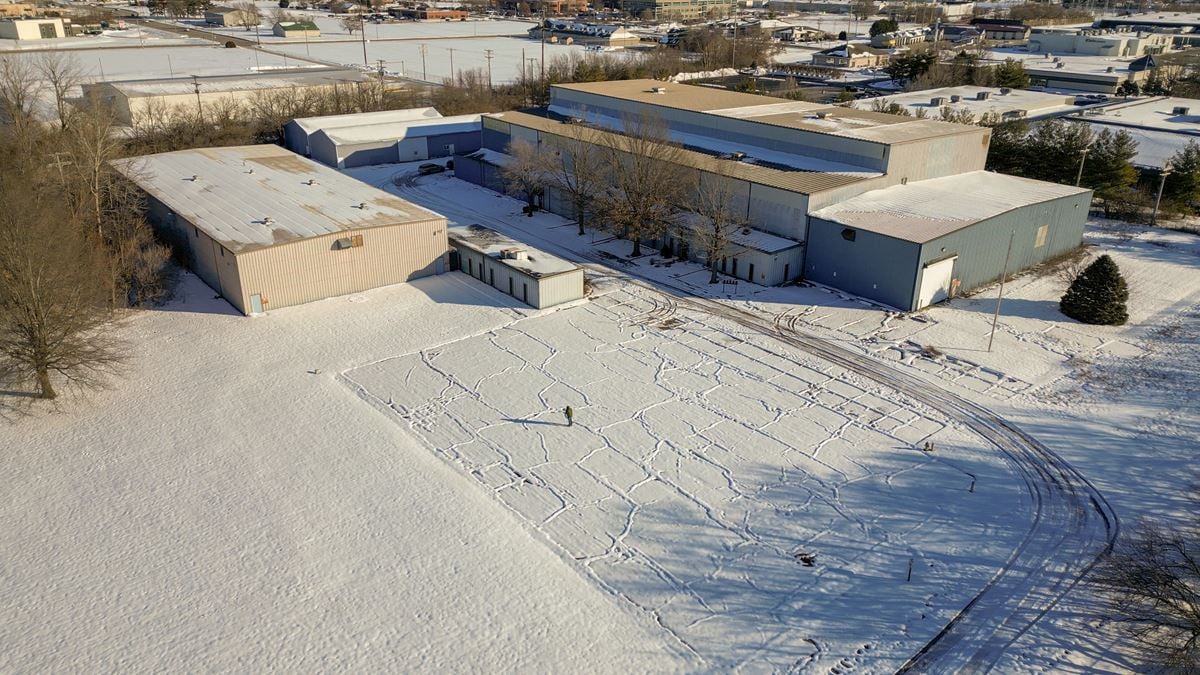 Industrial Building Complex in Southwest Springfield For Sale