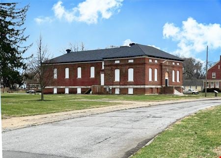 Preview of Retail space for Sale at 1617 Maple Boulevard