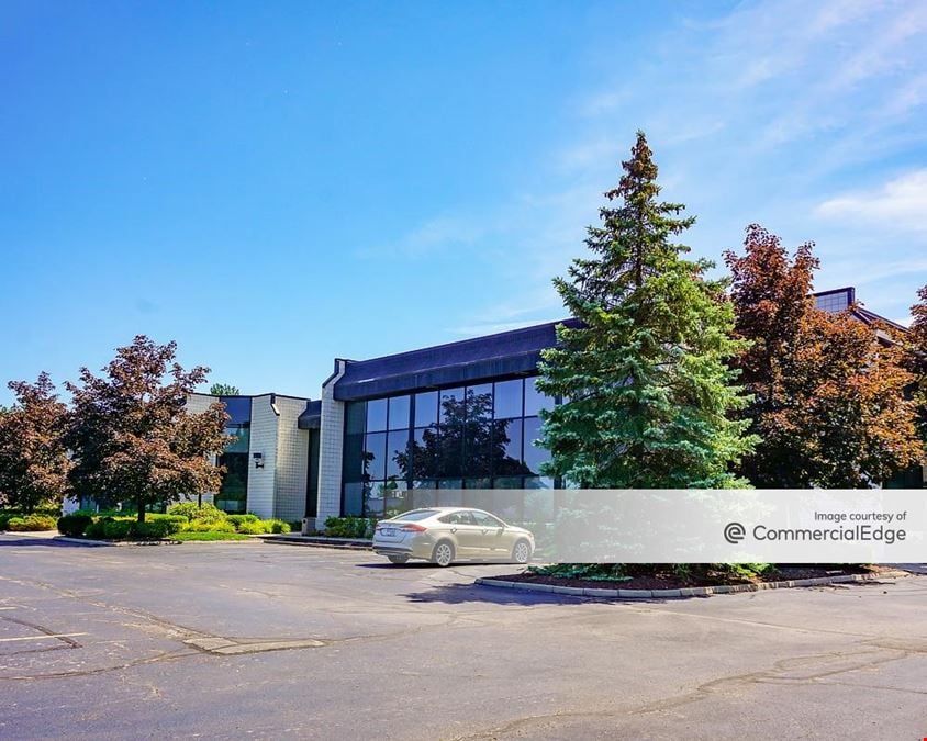 24600 & 24610 Detroit Road