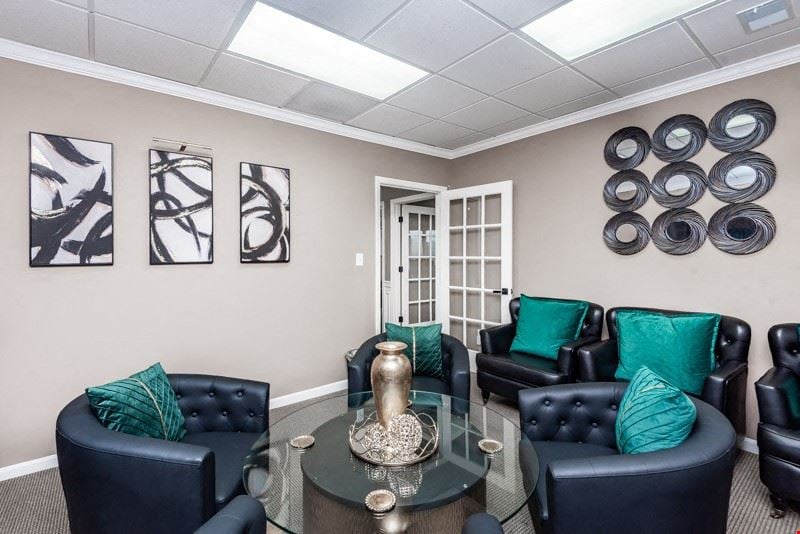 2527 Nelson Miller Pkwy