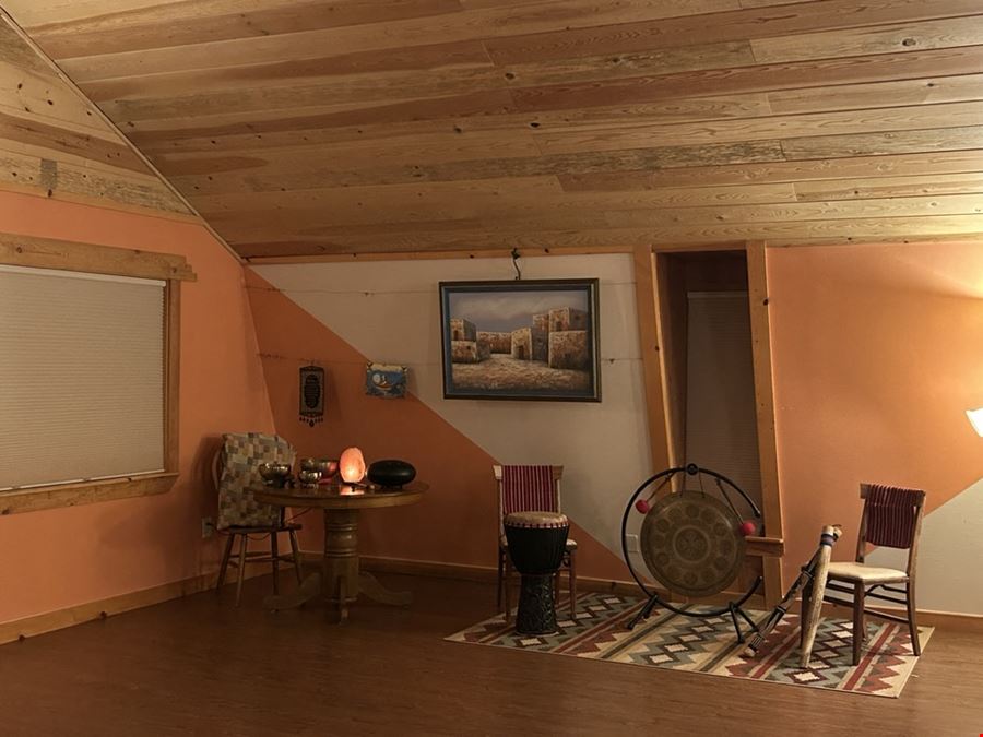 Turn-Key B&B, Restaurant, Retreat & Lodge Investment Opportunity