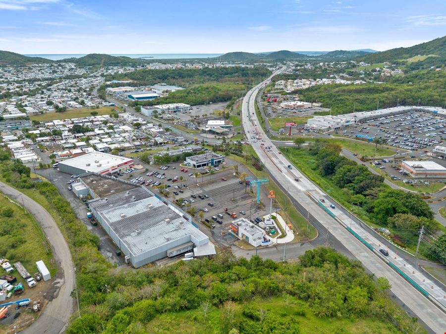 Eastern Plaza Ave. Valero