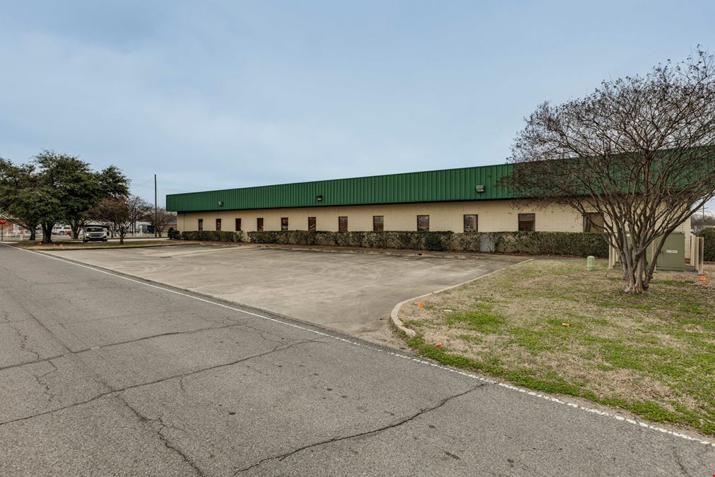 Leased Office A-Credit Tenant w/Modified Net Lease