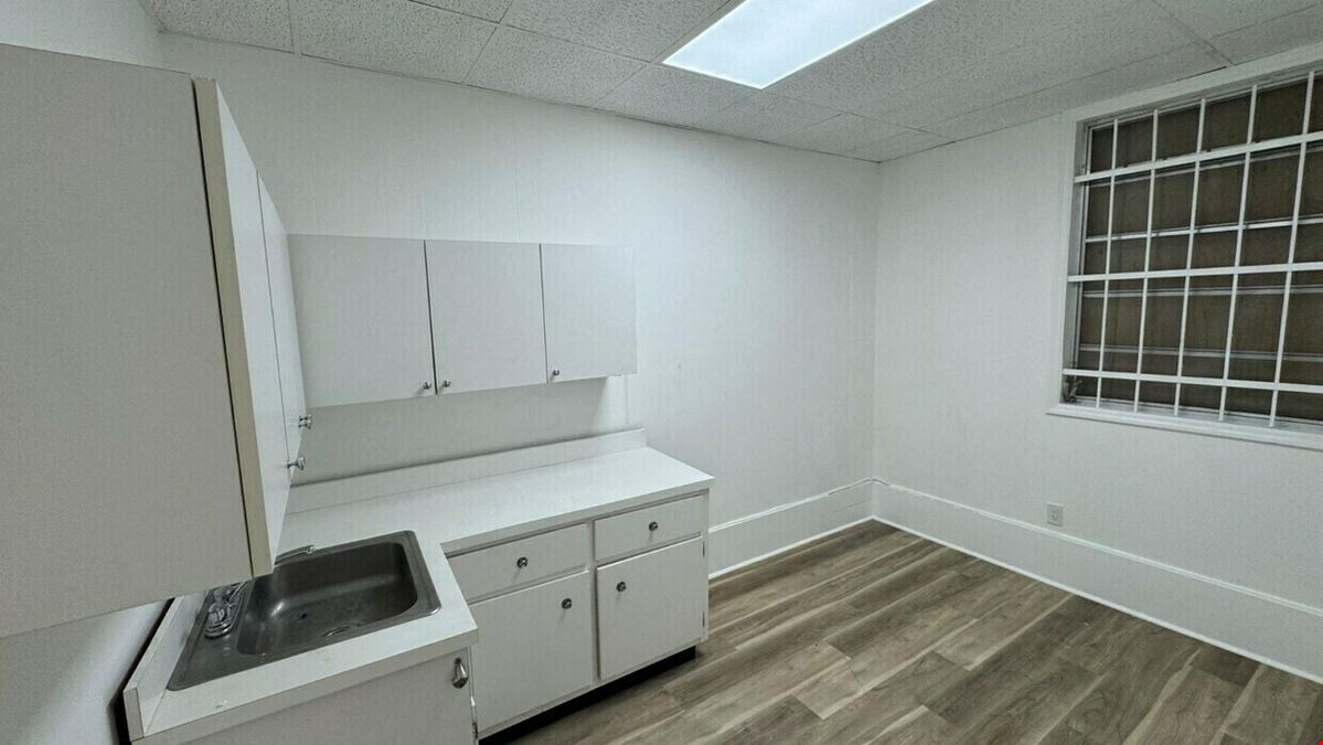 Spacious Office Building in the Heart of Hialeah