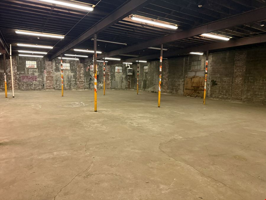 Warehouse with Outdoor Storage