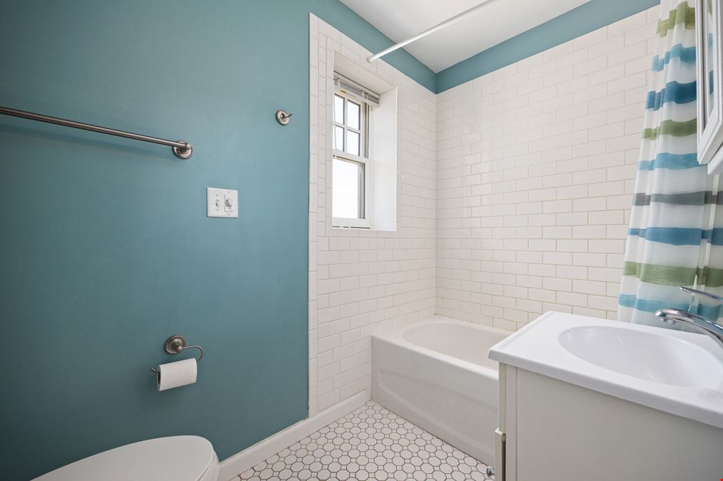 Marquette Place Apartments
