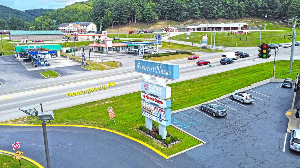 Pinecrest Plaza