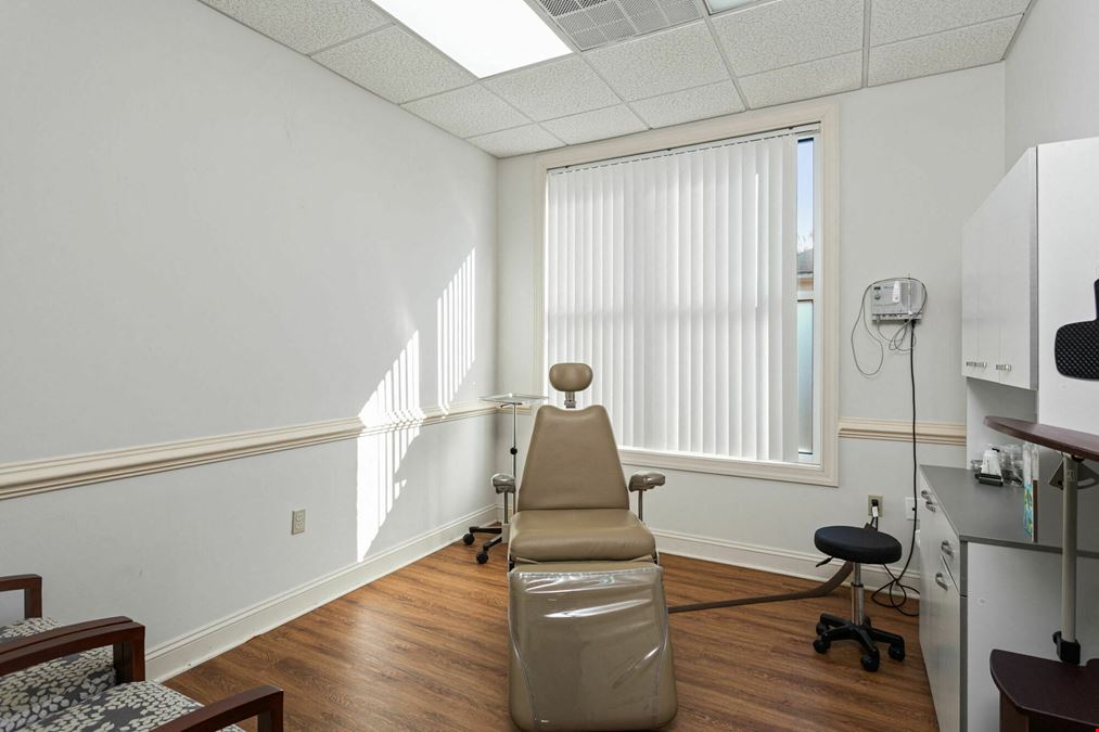 MEDICAL OFFICE CONDO AVAILABLE