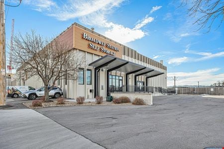 Preview of Industrial space for Rent at 1475 S Acoma Street