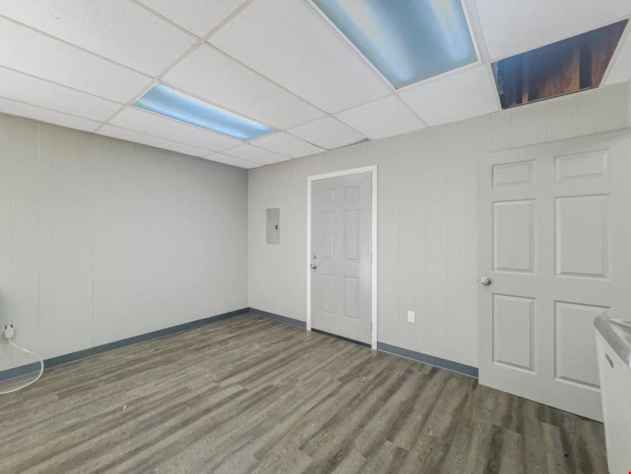 800 Industrial Circle
