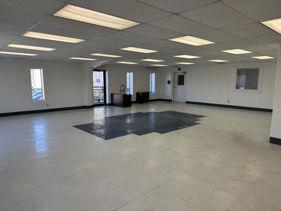 Freestanding Office/Warehouse