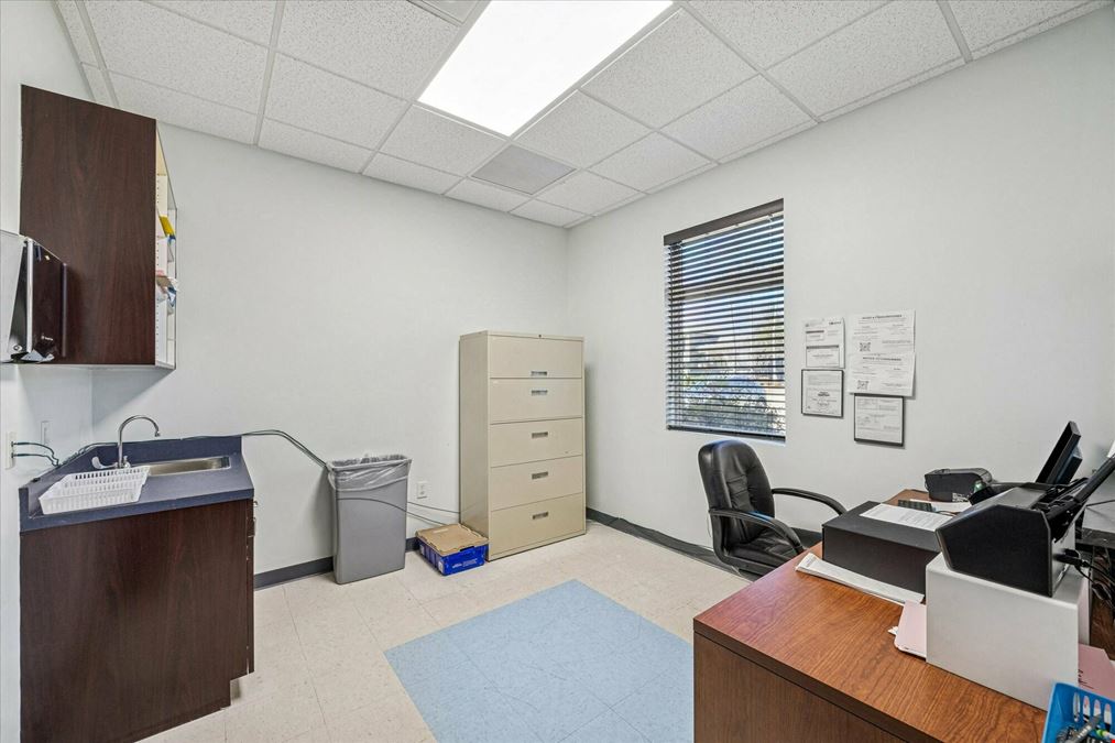2708 SF Medical Office -