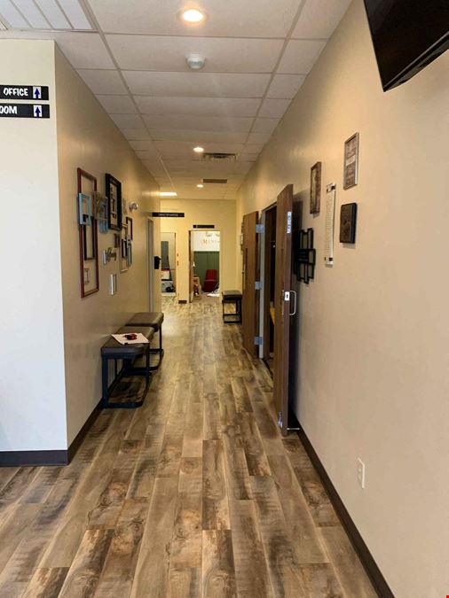 2135 Southeast Pkwy | College Crossing