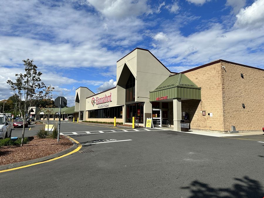 Leominster MA - Hannaford Plaza