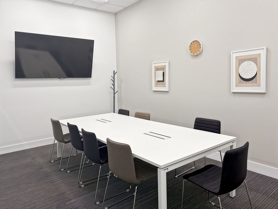 Regus - Medley - 72nd Ave