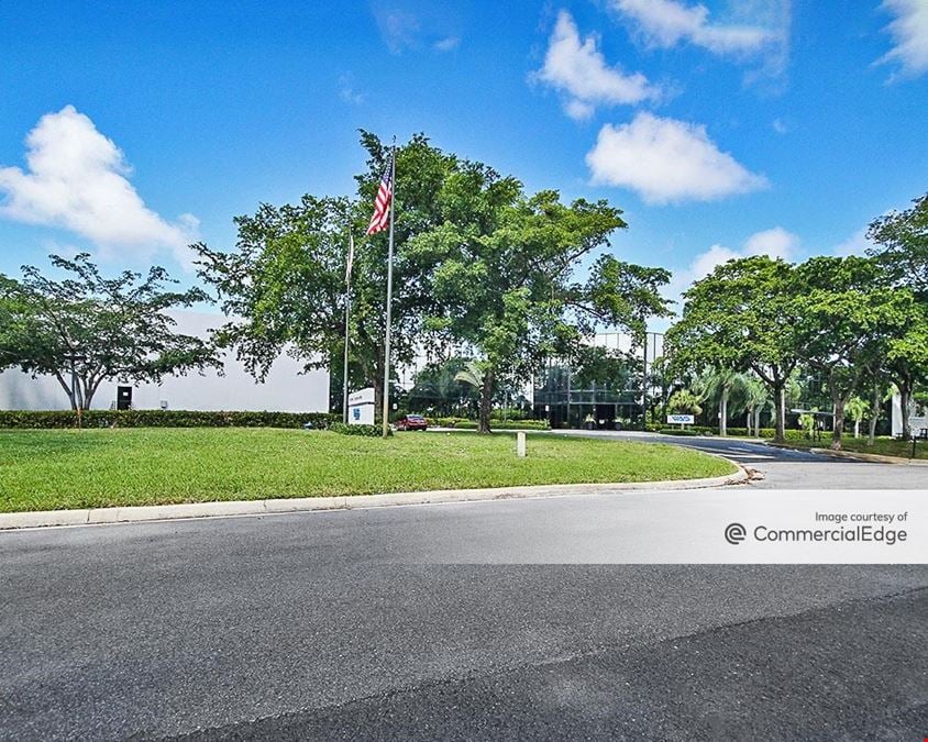 645 Park of Commerce Way