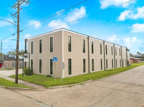 Preview of Office space for Sale at 4420 North Blvd