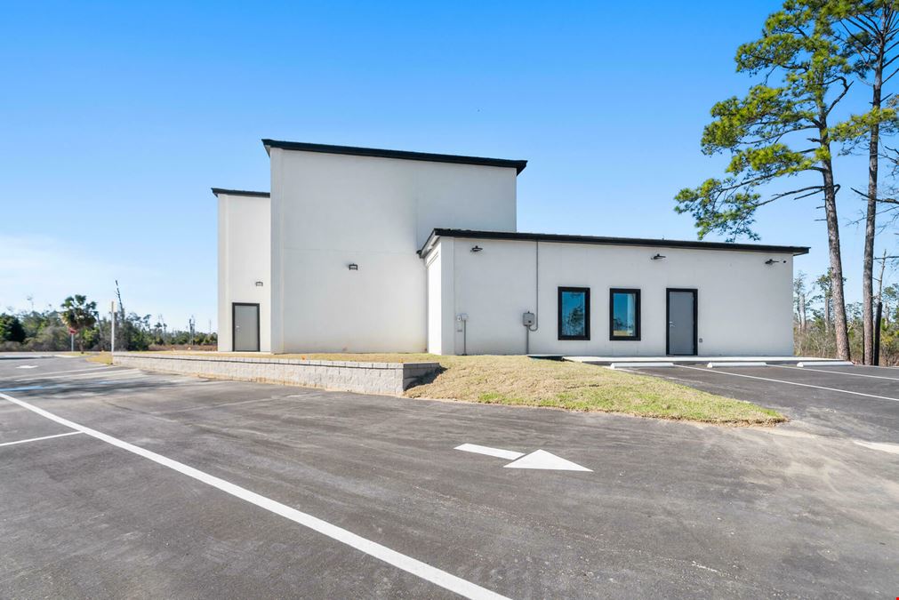 Newly Constructed Class A+ Medical Office | 1936 Jenks Avenue | Panama City, FL