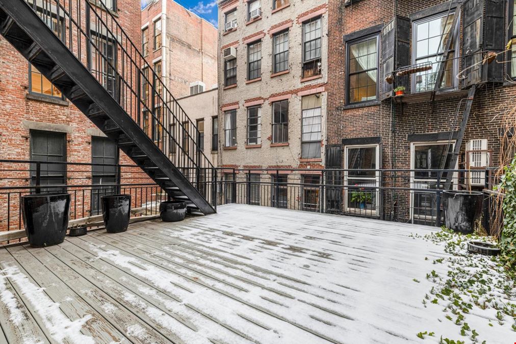 54 Crosby St