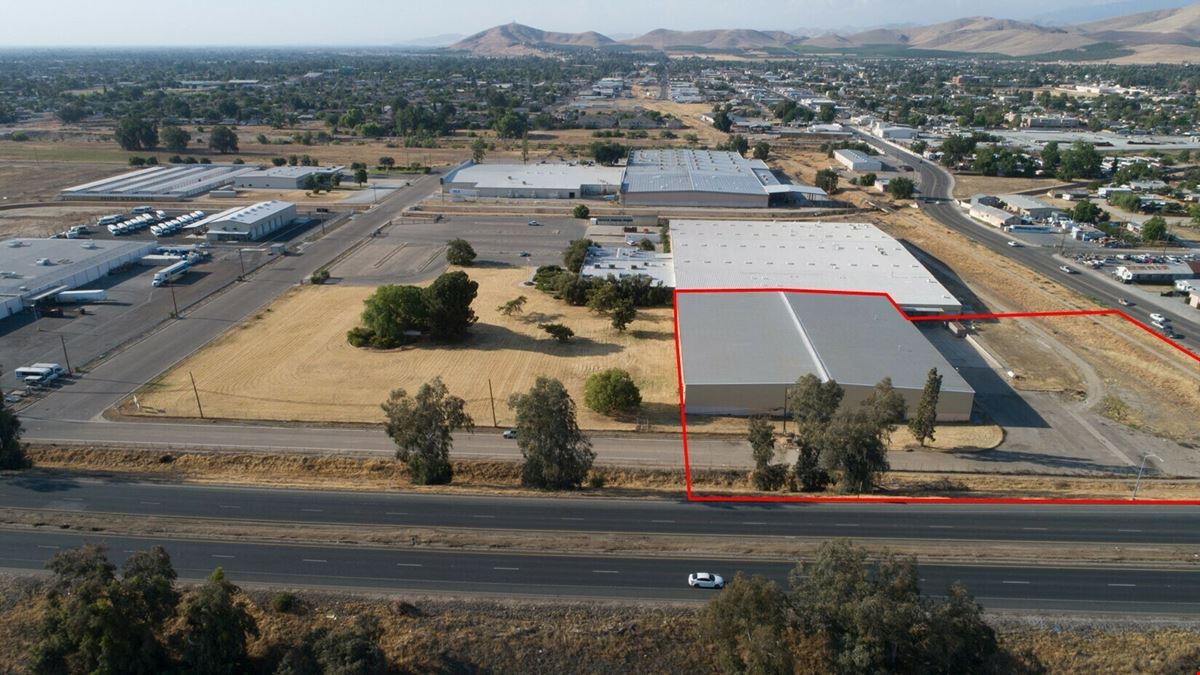Freestanding Industrial Manufacturing Building w/ Yard