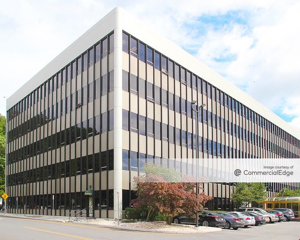 Saxon Woods Corporate Center - 550 Mamaroneck Avenue