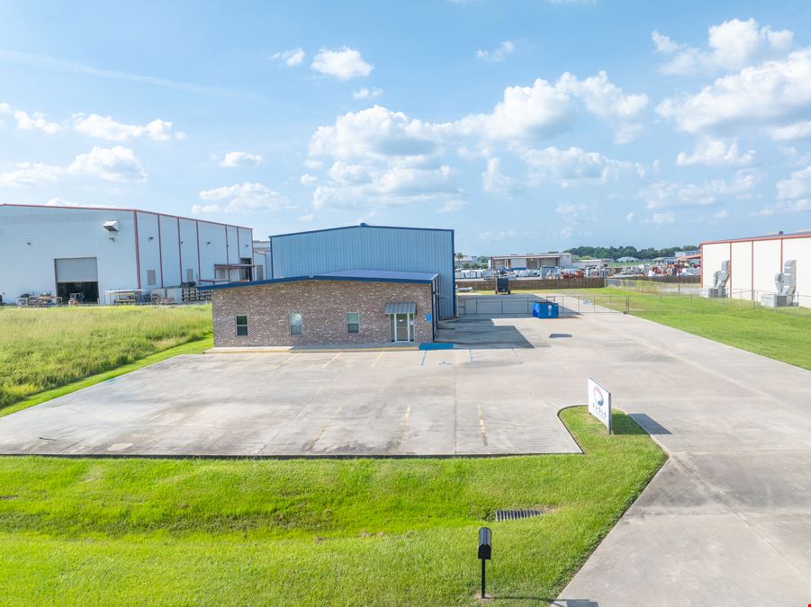 Crane Served & Conditioned Warehouse