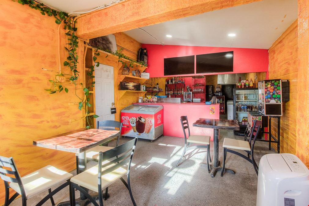 Newly Remodeled Bar/Restaurant in Zillah, WA