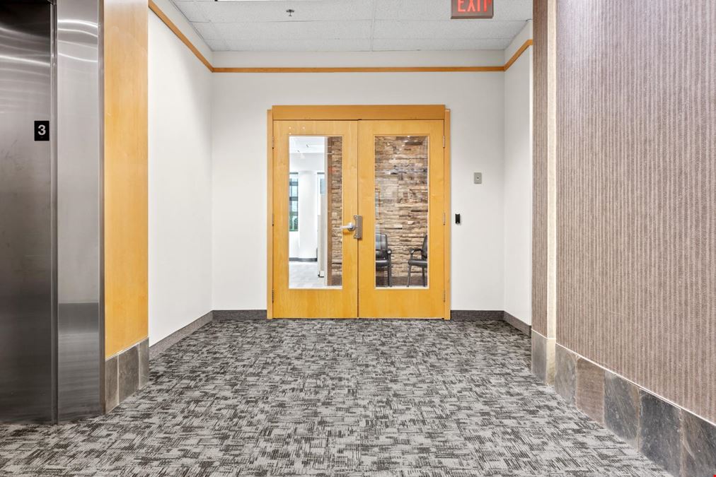 555 Legget Drive - Tower A, Kanata ON.