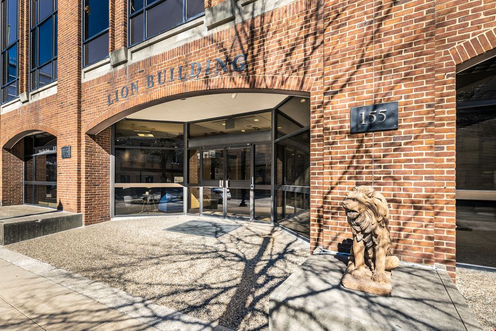 The Lion Building | Downtown Lexington Office