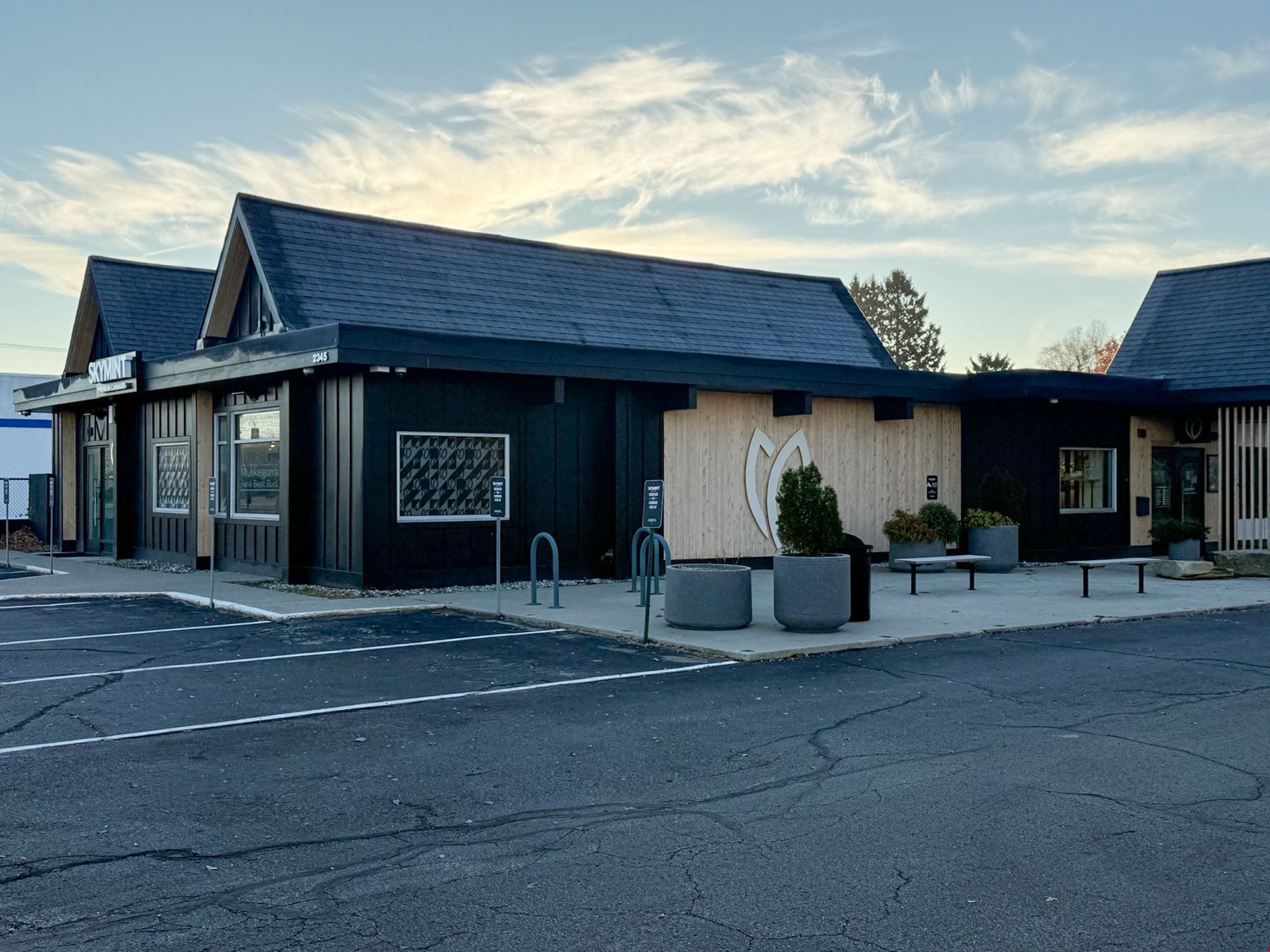 Muskegon Freestanding Retail