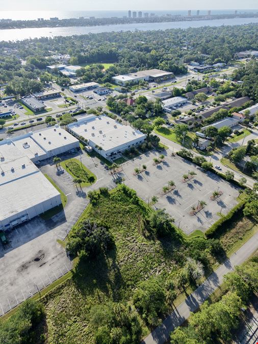 Retail / Call Center, Ormond Beach FL - 29,400 SF